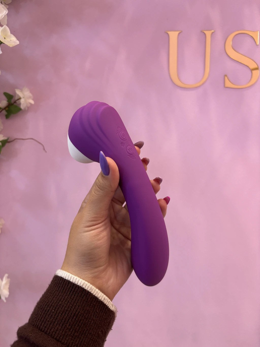 Vibrador Ponto G e Clitóris com Pulsação - Recarregável