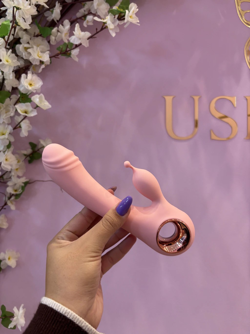 Vibrador Rabbit com Estimulador Clitoriano
